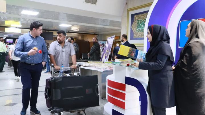 راهاندازی ایستگاههای راهنمای مسافر در فرودگاه آبادان