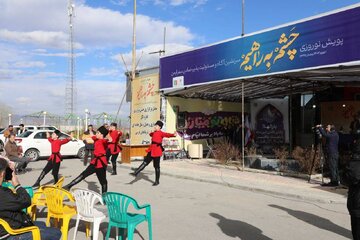 ویدیو| اجرای موسیقی محلی در ایستگاه پویش چشم به راهیم آذربایجان در ایستگاه اصلی واقع در محور شهید کلانتری ارومیه