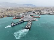 ببینید | تصاویر هوایی از بندر پل مبدا ورود به جزیره قشم با خودروهای شخصی