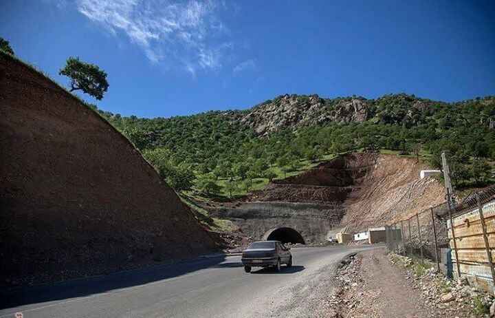 پیشرفت ۳۶ درصدی احداث تونل سیاه طاهر