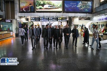 ویدیو| بازدید معاون حمل و نفل وزیر راه و شهرسازی از ایستگاه راه‌آهن تهران در روز دوازهم فروردین ۱۴۰۳