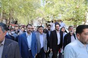 ببینید| حضور پرشور کارکنان راهداری و حمل و نقل جادهای استان لرستان در راهپیمایی روز جهانی قدس