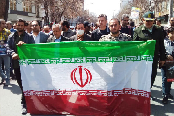 حضور پرشور کارکنان راه و شهرسازی اردبیل در راهپیمایی روز جهانی قدس حضور پرشور کارکنان راه و شهرسازی اردبیل در راهپیمایی روز جهانی قدس