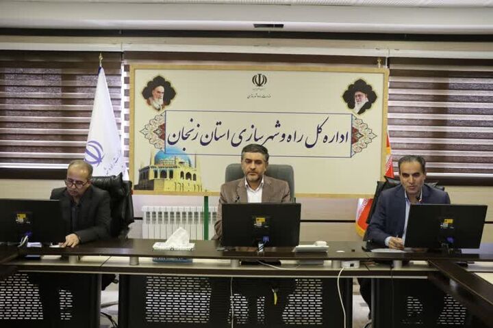 آیین تکریم و معارفه مدیران کل راه و شهرسازی استان زنجان و اداره کل راهداری و حمل و نقل جادهای برگزار شد گلشنی