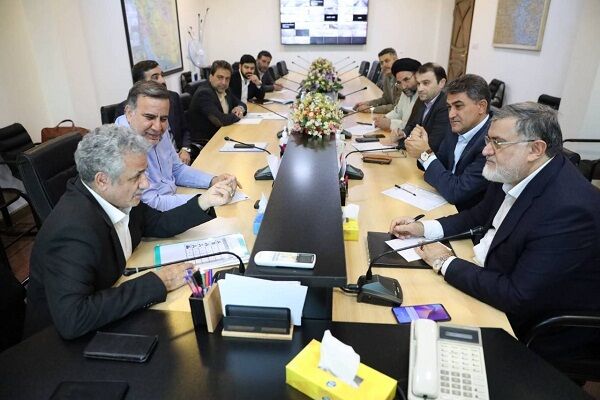 دیدار استاندار آذربایجان غربی و مدیرکل راهداری استان با رئیس سازمان راهداری وحملونقل جادهای 212ce49d-a25a-4520-9580-50db1daf43b5.jpg