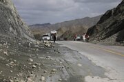 راهداران در خط مقدم خدمترسانی به سیل زدگان/ همت راهداران جنوب سیستان و بلوچستان در بازگشایی راه های مسدود شده
