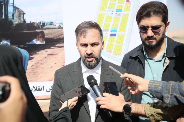 آغاز عملیات آمادهسازی ۲۰ هکتار زمین برای متقاضیان طرح نهضت ملی مسکن در گرمسار عباسی اکبری سمنان