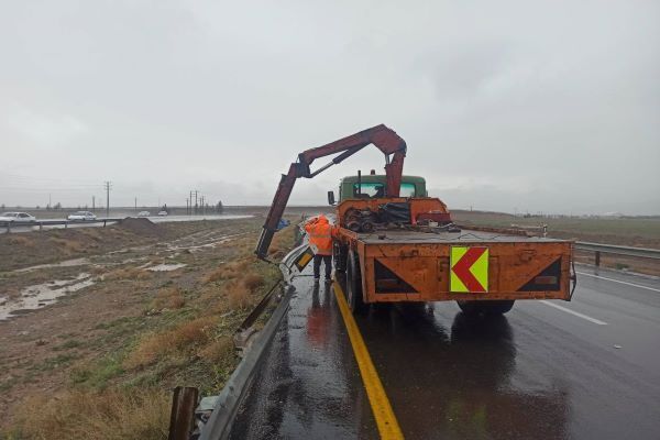 هم افزایی نیروی انسانی و امکانات بخش دولتی و خصوصی جهت سفرهای ایمن در نوروز ۱۴۰۳ اداره راهداری و حمل و نقل جاده ای تربت حیدریه