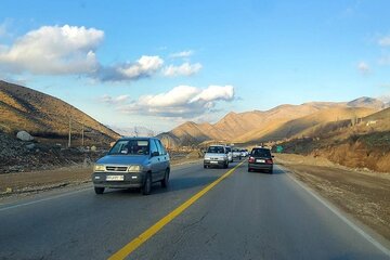 تردد بیش از ۱۰ میلیون وسیله نقلیه در محورهای خراسان شمالی/ افزایش ۱۰ درصدی تردد وسایل نقلیه