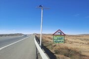 نصب چراغ ال ای دی پلیس راهی درمحورهای شریانی شرق استان سمنان
