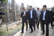 ببینید | بازدید وزیر راه و شهرسازی از مسیر عبور خط ریلی  در منطقه ۱۷ و ۱۸ تهران و حوزه بازآفرینی شهری