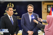 ببینید| دیدار  وزیر راه و شهرسازی جمهوری اسلامی ایران و وزیر حمل و نقل جمهوری کوبا در تهران