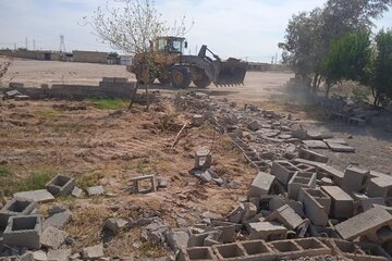 ببینید| رفع تصرف فوری ۲۰ هزار متر مربع از اراضی ملی و دولتی در شهرستان گتوند