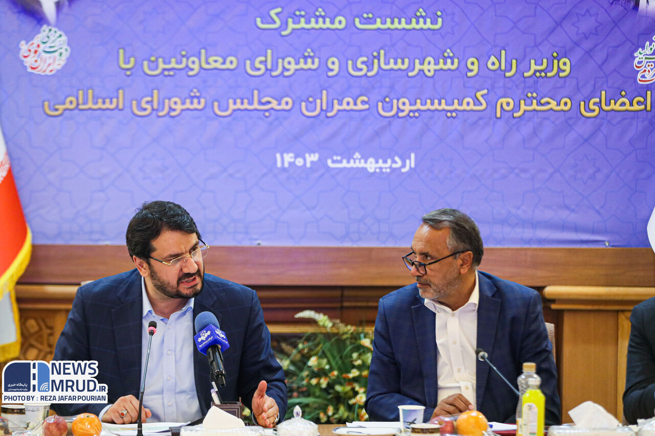 عملکرد وزارت راه و شهرسازی؛ از اتمام پروژههای نیمه تمام تا ساماندهی بخش مسکن و عرضه خانه و زمین