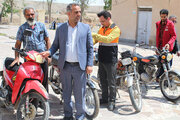 ببینید|دوره آموزشی ویژه راکبین موتور سیکلت و آشنایی موتورسواران با مقررات راهنمایی و رانندگی در مناطق روستایی استان خراسان جنوبی