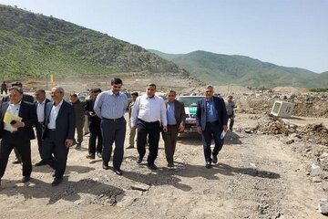 ویدیو|بازدید از پروژه پایانه مرزی کلاله (ارس) آذربایجان شرقی باحضور معاون وزیر و رییس سازمان راهداری