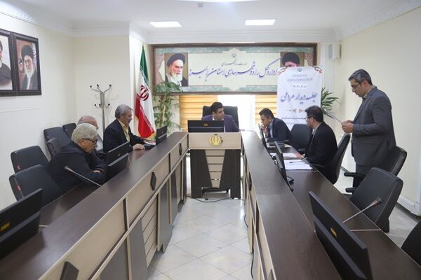 جلسه ملاقات مردمی مدیرکل راه و شهرسازی استان البرز برگزار شد