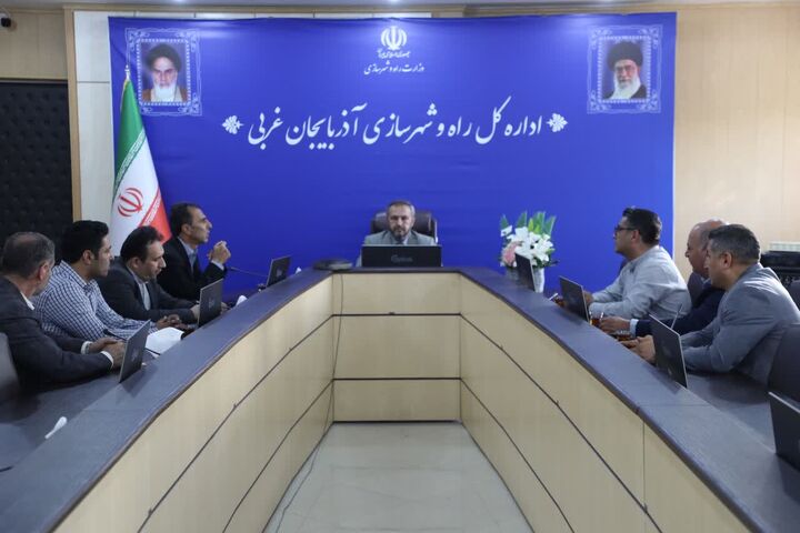 اهتمام بر رونق ساخت و ساز در شهر جدید گلمان دکتر عطایی