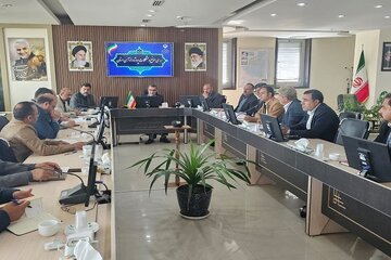 جلسه پیمانکاران راه آهن خراسان جنوبی