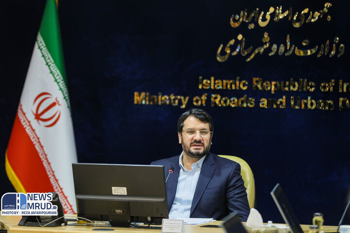 ستاد ویژه راهبری، رصد و پایش مستمر اجرای برنامه هفتم توسعه در وزارت راه و شهرسازی تشکیل شد ببینید| دیدار بذرپاش با رئیس گروه دوستی پارلمانی ترکیه و ایران