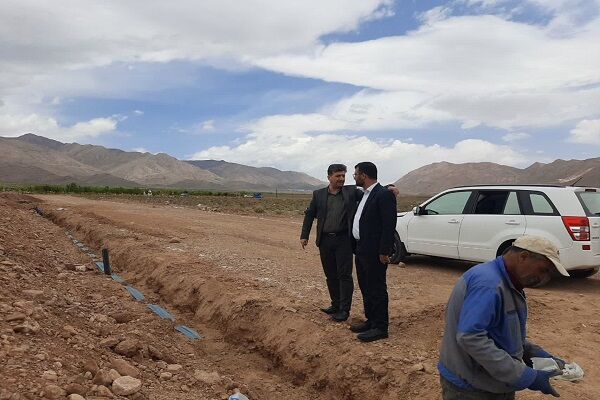 مدیرکل راه و شهرسازی استان سمنان از سایت ۳۵ هکتاری شهمیرزاد بازدید کرد