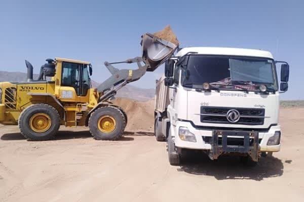 رفع نقاط پرتگاهی در ۱۰ کیلومتر از محور قدیم ساوه - همدان آسفالت اراک