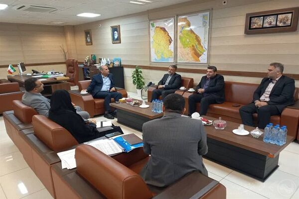 نشست مشترک شهردار اهواز با مدیر کل راه و شهرسازی خوزستان نشست با شهدار اهواز