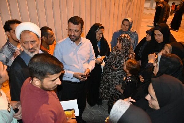 مدیرکل راه و شهرسازی استان در جمع شهروندان حضور یافت