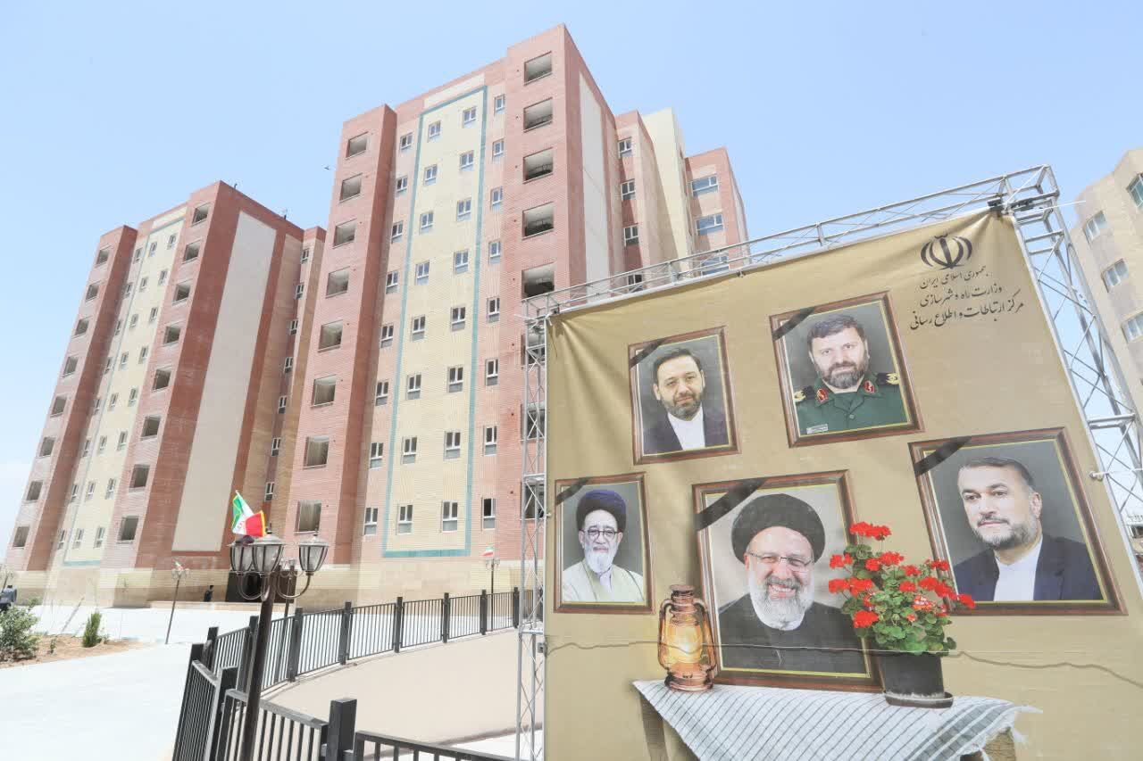 ۴۱۵۷ واحد مسکونی طرح نهضت ملی مسکن تحویل متقاضیان استان یزد شد