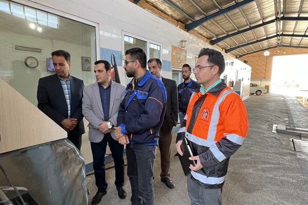 معاینه فنی بالغ بر ۵۹۲۰ دستگاه ناوگان سنگین از ابتدای سال جاری در خراسان جنوبی معاینه فنی خراسان جنوبی.jpg