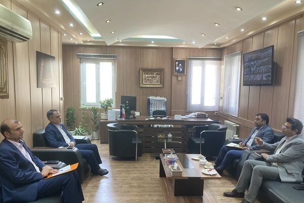 معرفی فرصتهای سرمایهگذاری فرودگاه یزد به شرکتهای دانش بنیان نشست یزد