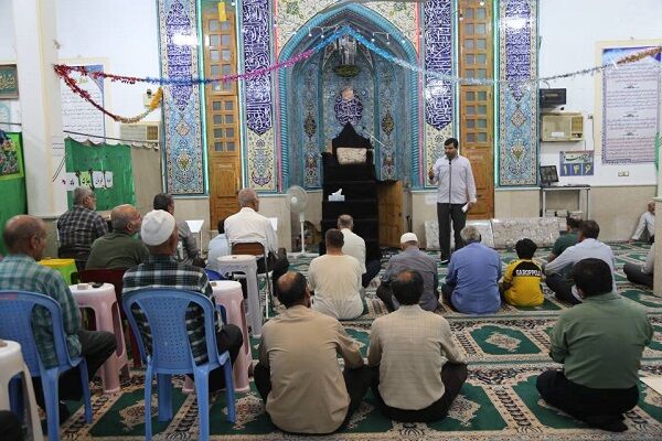 سخنرانی مدیر راه و شهرسازی در مسجد اهرم