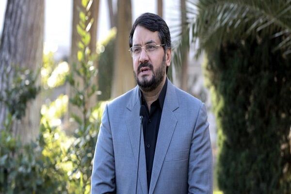 پیام قدردانی وزیر راه و شهرسازی از تمامی دستاندرکاران عملیات حج تمتع ۱۴۰۳ بذرپاش حیاط