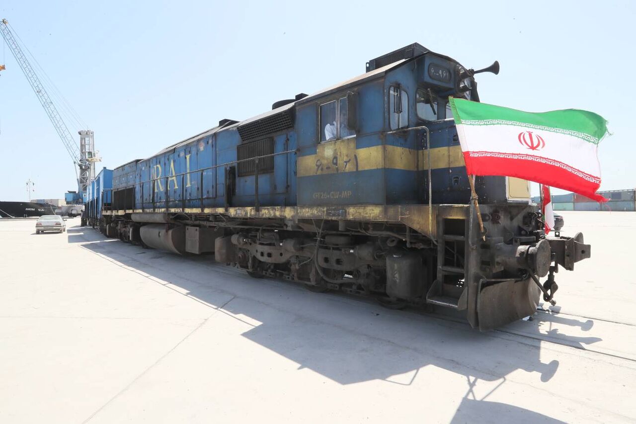 راه آهن رشت-کاسپین افتتاح شد