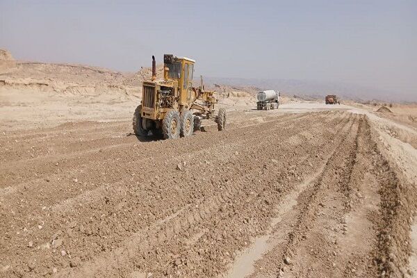 قطعات ۱۲ و ۱۳ بزرگراه دیر -بوشهر ۷۰ درصد پیشرفت فیزیکی دارد