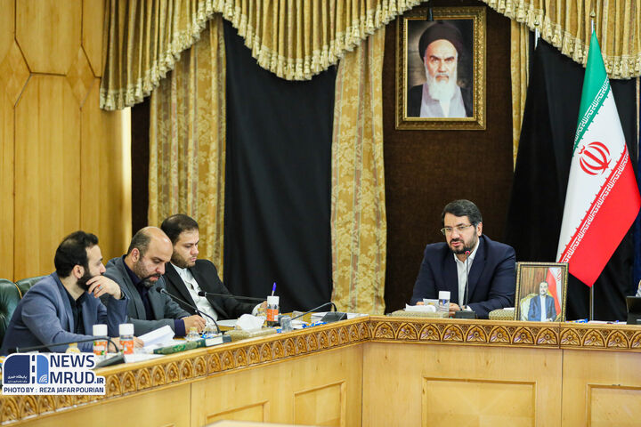فرایند ساخت واحدهای نهضت ملی مسکن از ۲ میلیون و ۶۷۶ هزار واحد فراتر رفت ببینید | نشست خبری مشترک وزیر راه و شهرسازی، سخنگوی دولت و رئیس کل بانک مرکزی در نهاد ریاست جمهوری