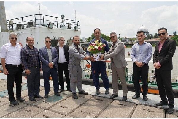 تقدیر از دریانوردان استان گیلان به مناسبت روز جهانی دریانورد بندر انزلی