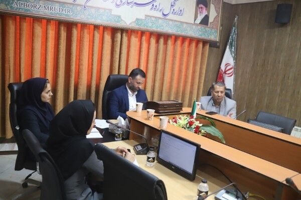 جلسه هماهنگی برای دوره‌های آموزشی ساکنین محلات کم برخوردار استان البرز برگزار شد