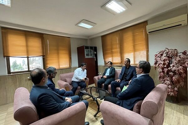 ببینید | دیدار مدیرکل و رئیس شورای هماهنگی امور راه و شهرسازی گلستان با مدیر شرکت ساخت و توسعه های راه های استان