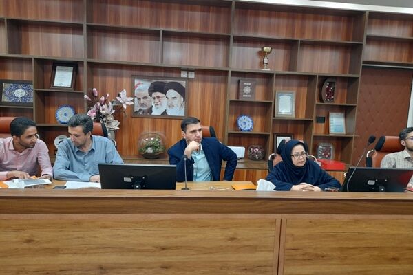 رسیدگی به تخلفات ۹۱ شرکت حمل و نقل جادهای استان کرمان در کمیسیون ماده ۱۲ و ۱۴ رسیدگی به تخلفات 91 شركت حمل و نقل جادهای استان كرمان در کمیسیون ماده 12 و 14