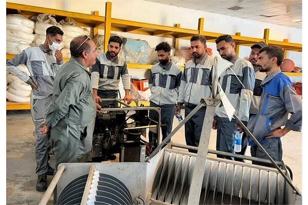 برگزاری کارگاه آموزشی آشنایی با تجهیزات مقابله با آلودگی نفتی در بندر کیش کارگاه بندر کیش