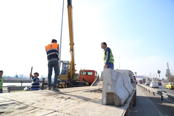 جایگزینی بیش از ۷ کیلومتر نیوجرسی جای گاردریل در جادههای مازندران مازندران