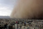 وزش باد و گردوخاک در محورهای استان ایلام