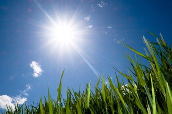 آسمان آفتابی