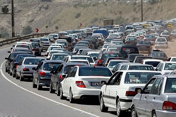 ترافیک سنگین در مسیر جنوب به شمال محور چالوس جاده ترافیکی