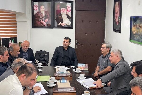 ببینید | برگزاری جلسه تخصصی مدیرکل راه و شهرسازی گلستان با انجمن پیمانکاران استان