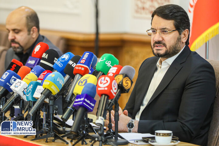 سیر صعودی رشد ترانزیت در ۳ سال دولت سیزدهم/رفع ۱۹۱۱ نقطه حادثه خیز کشور ببینید | نشست خبری وزیر راه و شهرسازی