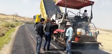 عملیات بهسازی و آسفالت محور اوچ‌بلاغ_قمشلو در شهرستان خدابنده پایان یافت