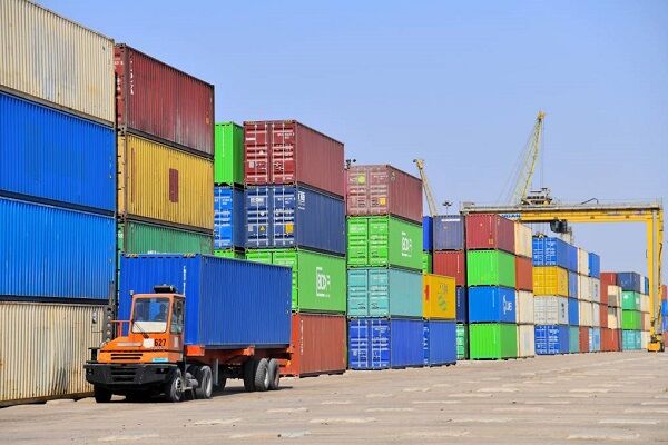 افزایش ظرفیت کانتینری بندر شهید رجایی به ۸ میلیون TEU پایانه کانتینری بندر امام