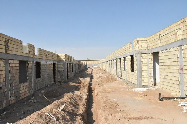 ویدیو| عملیات ساخت خانه‌های جایگزین مسکن مهر ناایمن سمنان از زمستان ۱۴۰۲ تا تابستان ۱۴۰۳